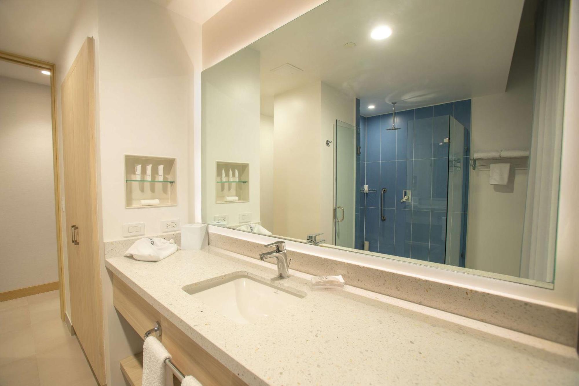 Hampton By Hilton Quito La Carolina Park酒店 外观 照片