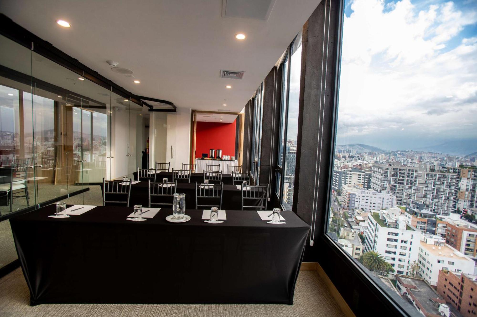 Hampton By Hilton Quito La Carolina Park酒店 外观 照片